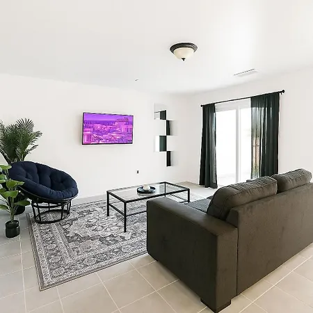 Brand-New 2Br Fast Wifi Near Attractions Appartement